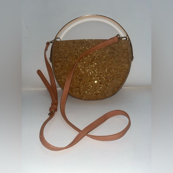 MADISON WEST Cork Crossbody W/ Handle Bag Vegan Leather Tan/Gold 3 Pocket - Picture 1 of 8